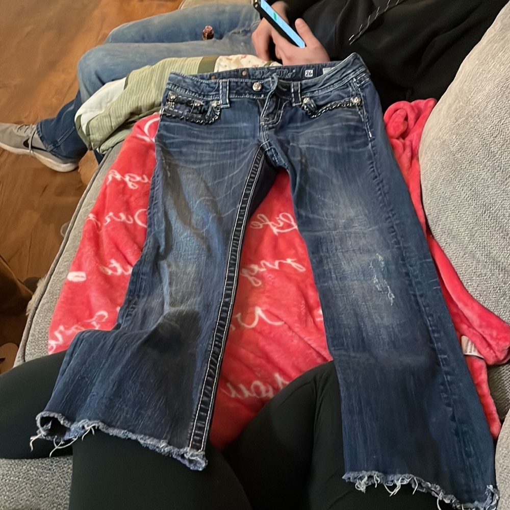 Jeans - Picture 9 of 10